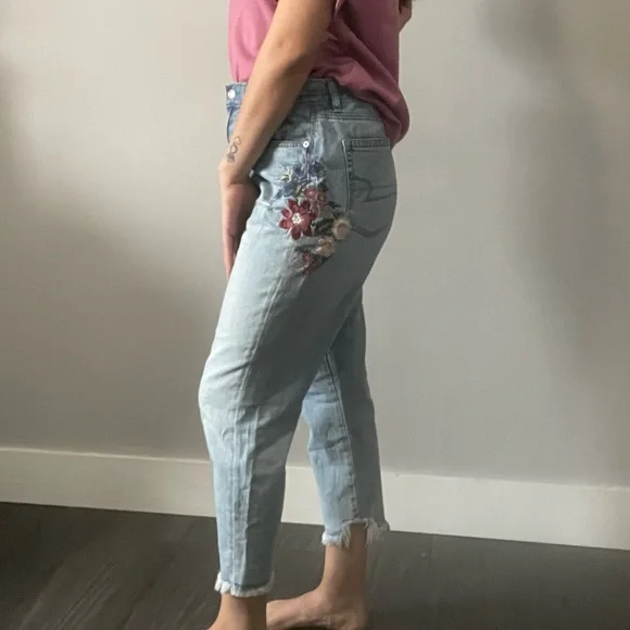 American eagle sale floral jeans